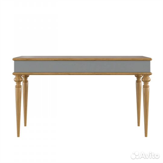 Письменный стол