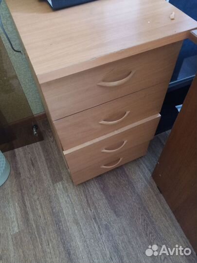 Тумбочка офисная