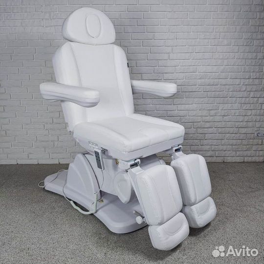 Педикюрное кресло Teddy, 3 мотора