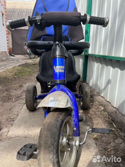 Детский велосипед с родительской ручкой