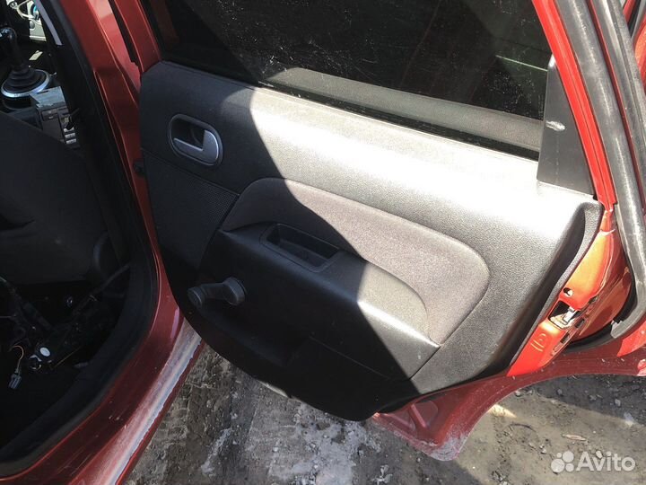 Пластик салона сиденья Форд Фиеста