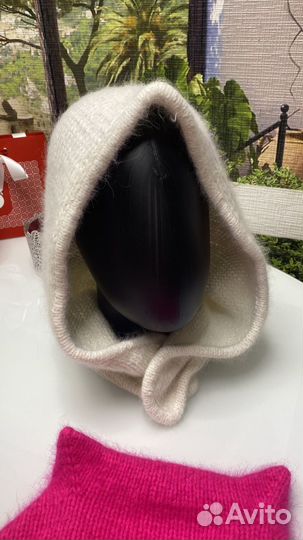 Капор женский пух норки с пайетками