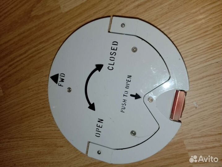 Лючок топливного бака (ручка откидная)