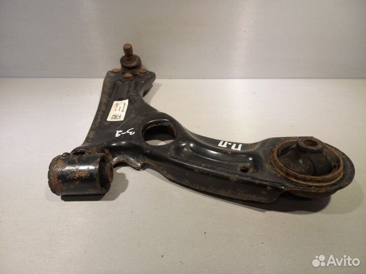 Рычаг подвески передний правый Chevrolet Cobalt