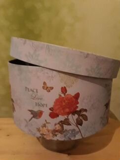 Коробочки подарочные