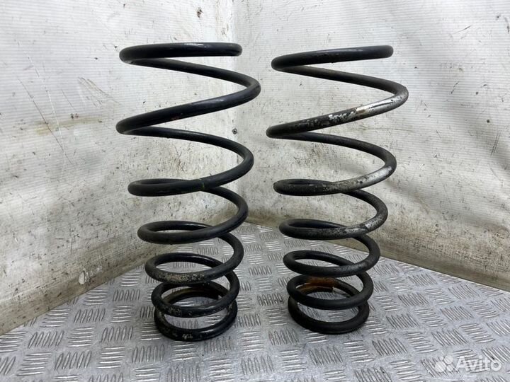 Пружина задняя Toyota Camry V40 2azfe 2008