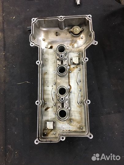 B15D2 клапанная крышка двигателя Шевроле Кобальт