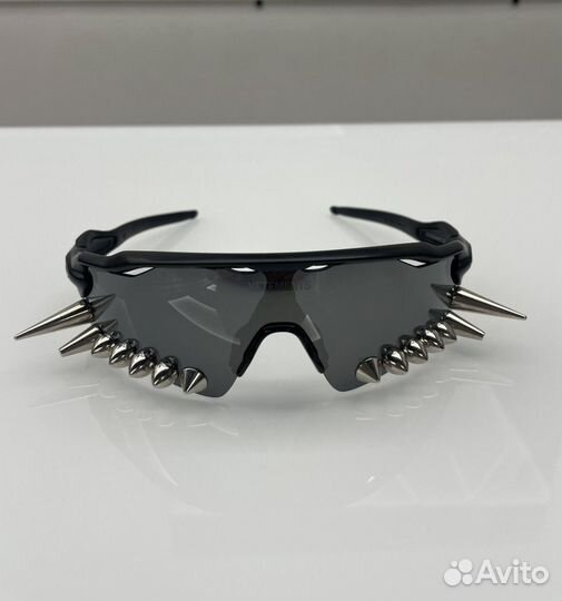 Очки oakley vetements spike