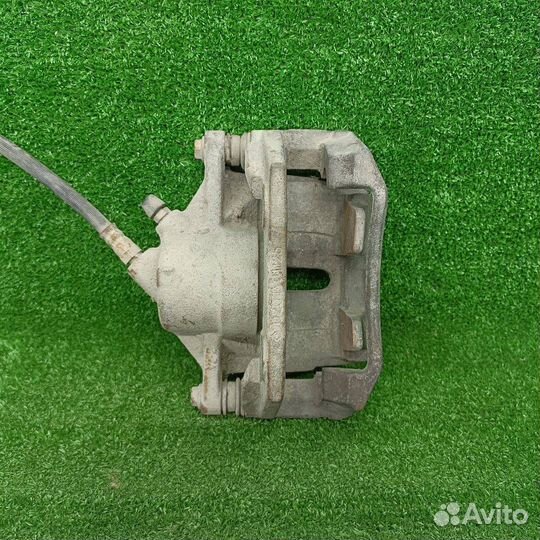 Суппорт тормозной передний правый Ford Mondeo