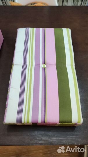 Декоративные подушки, подушки для поддонов