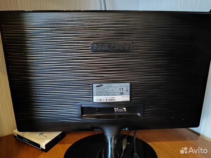 Монитор samsung 22 дюйма