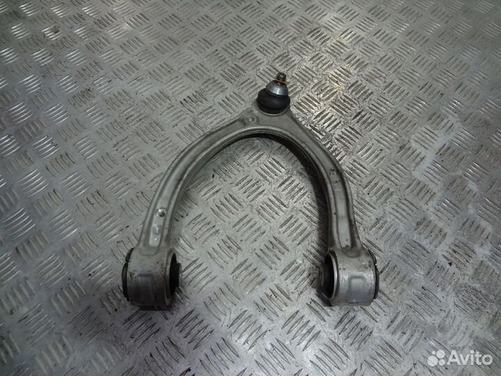 Рычаг передний верхний левый Мерседес 205 253 257