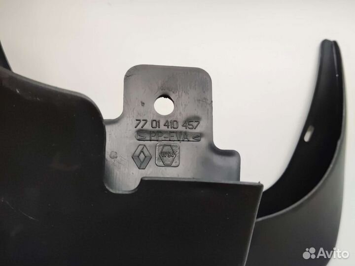 Брызговики передние на рено Клио 2, симбол