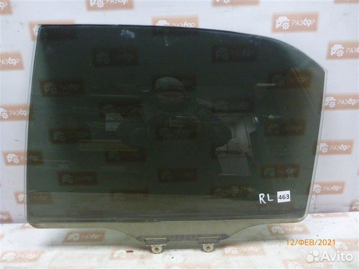 Стекло двери заднее левое Mitsubishi Lancer CS1A