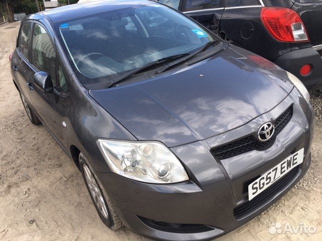 Разобран на запчасти Toyota Auris E15 2006-2012