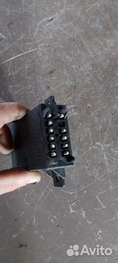 Реле на Mercedes w126