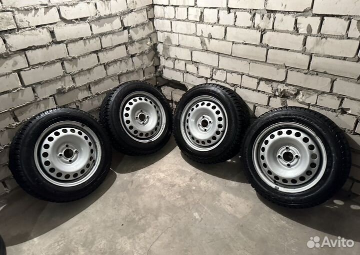 Зимние колёса с дисками 185/65/R15