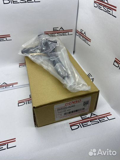 Форсунка 095000-6240