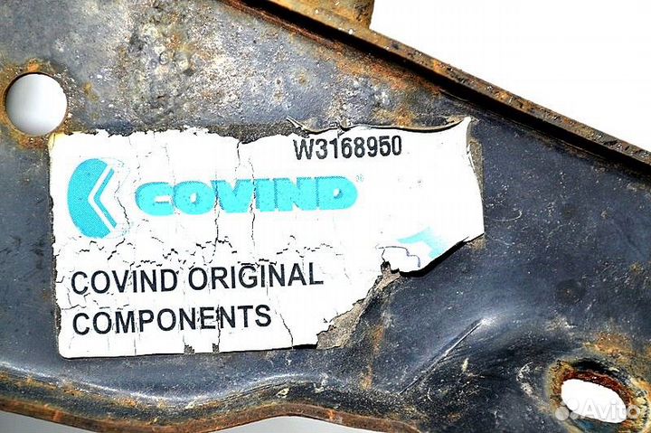 Петля воздушного дефлектора кабины, левая scania P