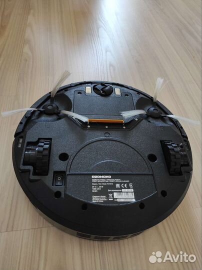 Робот пылесос redmond
