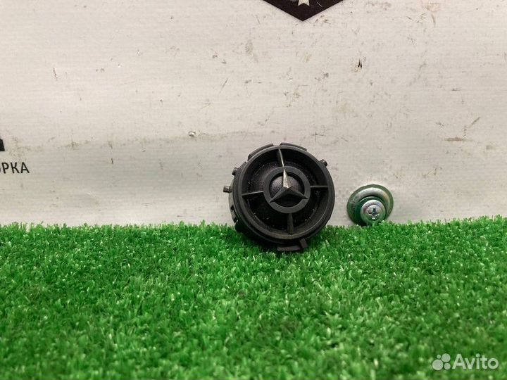 Динамик Mercedes-Benz C-class