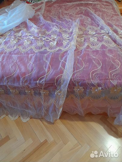 Тюлевая занавеска