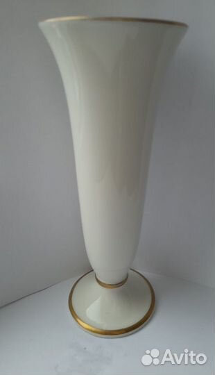 Старинная ваза Германия хутчнройтер
