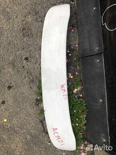 Спойлер на toyota ipsum ACM-21