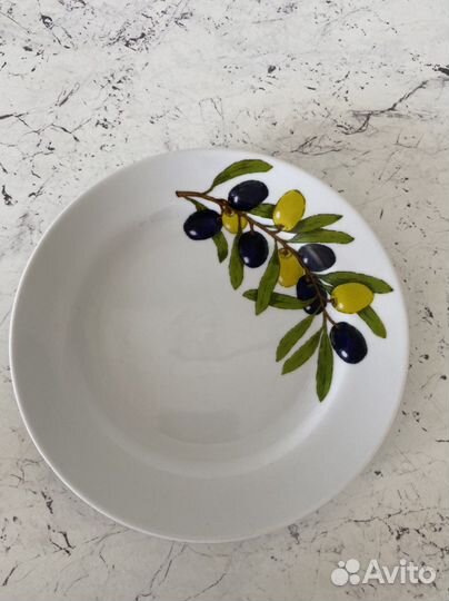 Тарелки десертные