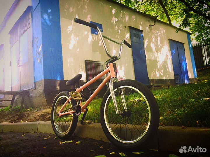 Трюковой велосипед бмх
