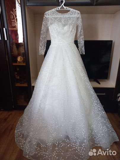Свадебное платье 44 46 новое