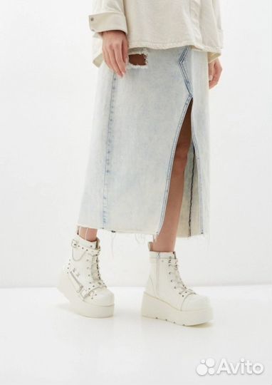 Ботинки demonia type на платформе