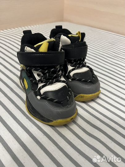 Ботинки осень