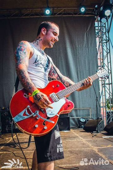 Уроки игры на гитаре, бас гитаре и ударных