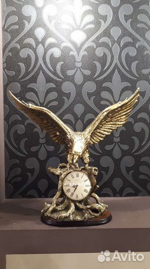 Статуэтка часы