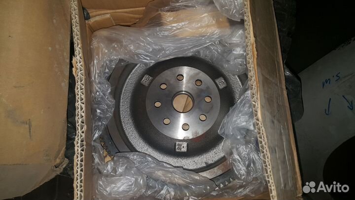 Маховик Grand Vitara Vitara/Sidekick 1262077EA0