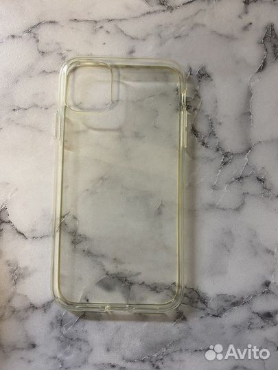 Чехол на iPhone 11