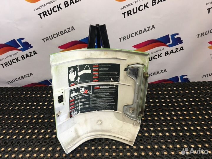 Угол кабины левый Renault Magnum