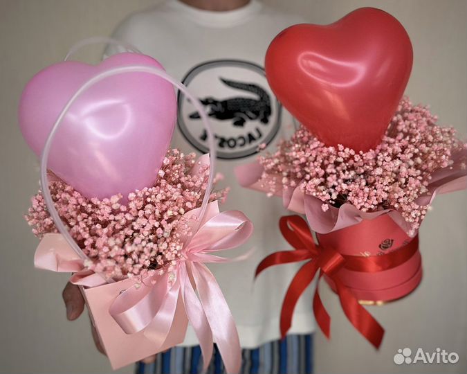 Гипсофила цветная, букет в коробке с шариком