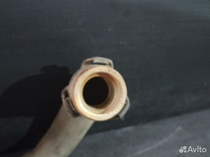 Патрубок радиатора на саманд