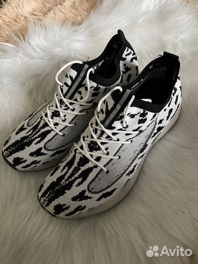 Кроссовки мужские