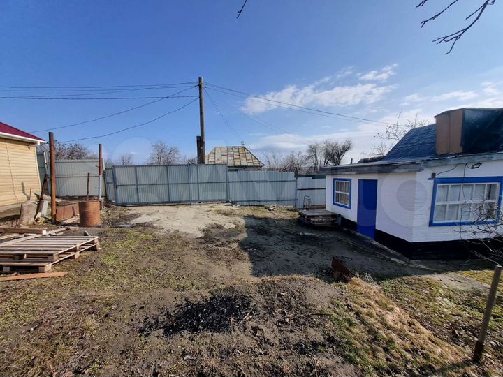 Дача 20 м² на участке 6 сот.