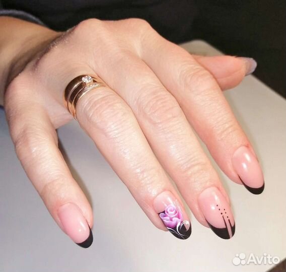 Наращивание ногтей