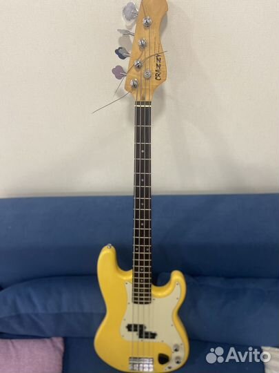 Басс гитара 4 струны
