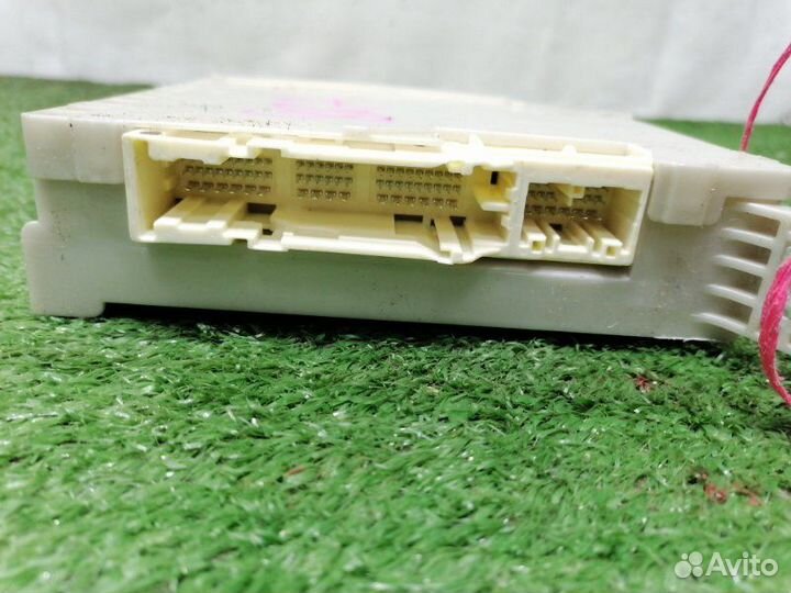 Блок предохранителей Lexus Gs300H AWL10 2AR-FSE