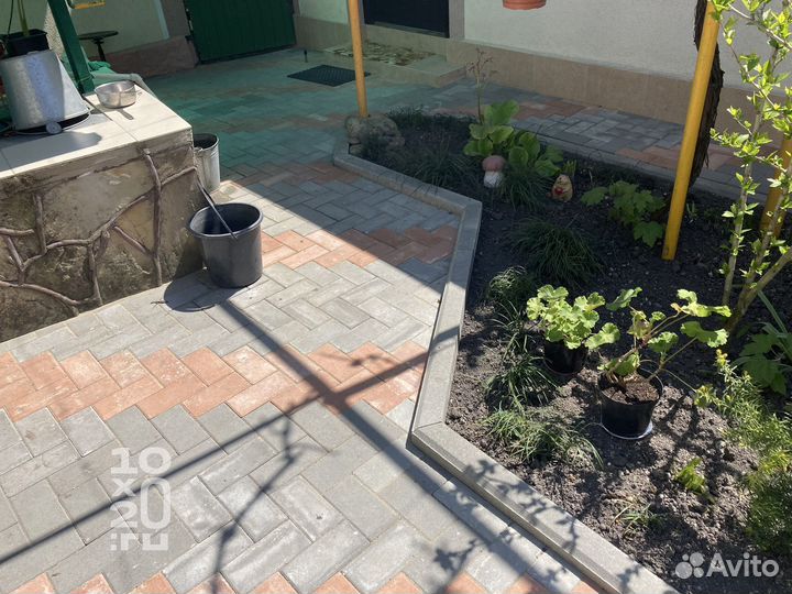 Тротуарная плитка, брусчатка, бордюры с укладкой