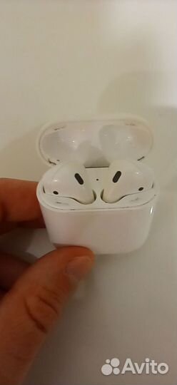 Airpods (1 поколения) на разбор
