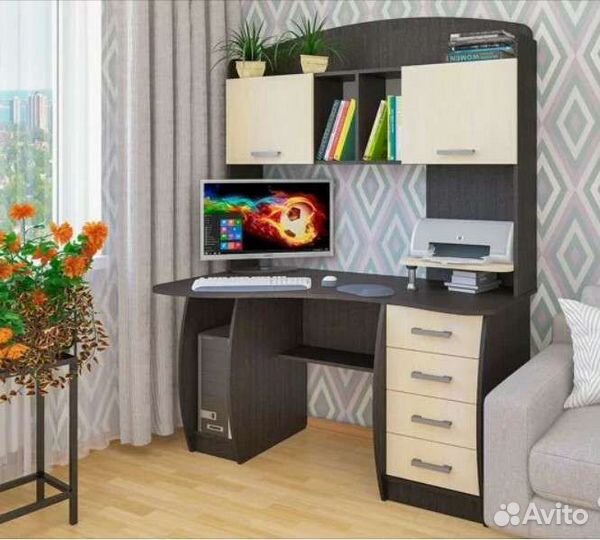 Комп и письменные столы
