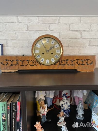 Часы настольные,кабинетные,каминные СССР, Янтарь