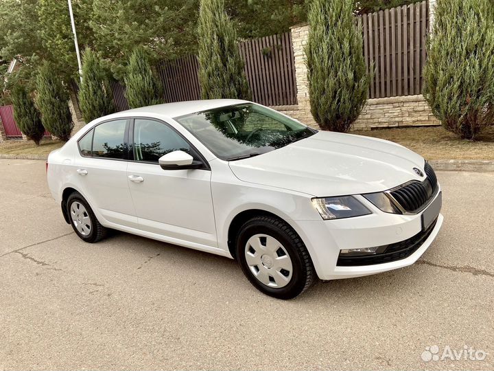 Skoda Octavia 1.6 AT, 2018, 14 095 км